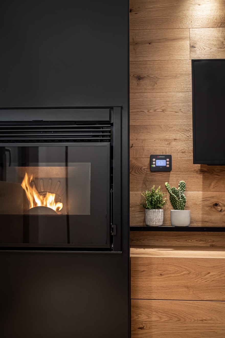 自然材料打造温馨阿尔卑斯风格小公寓-7