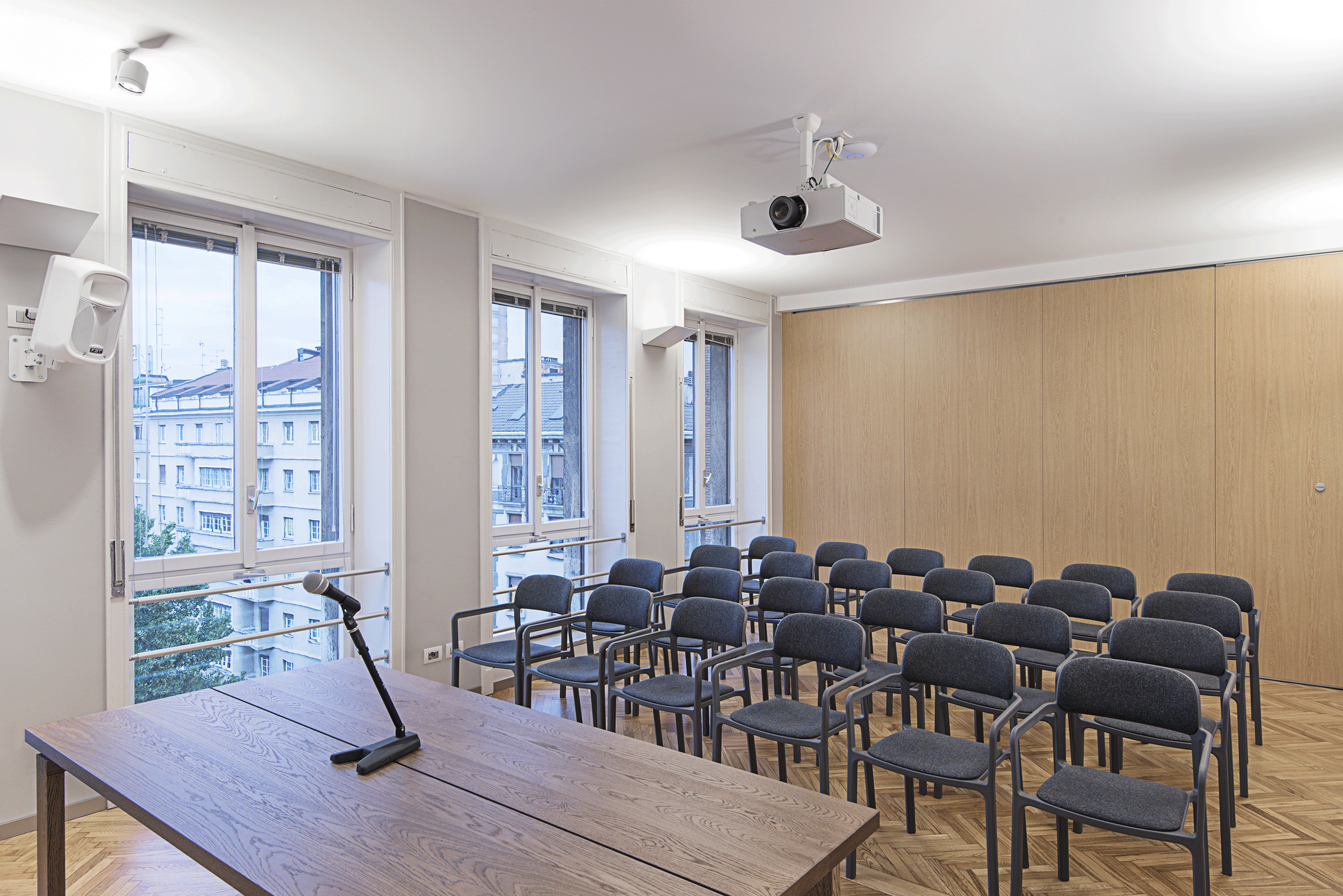 米兰新 AIPO 总部室内设计-4