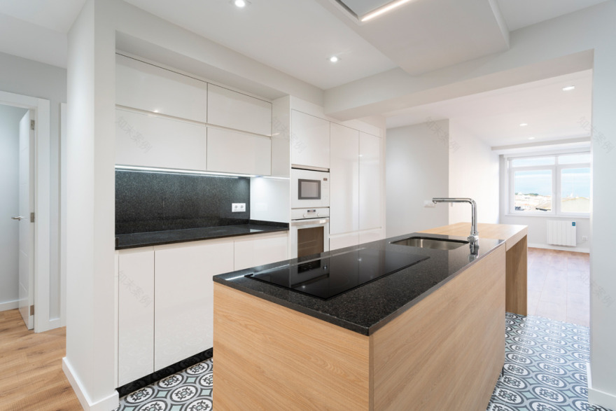 复古建筑的现代新生 | 三室两厅温馨家居设计-2