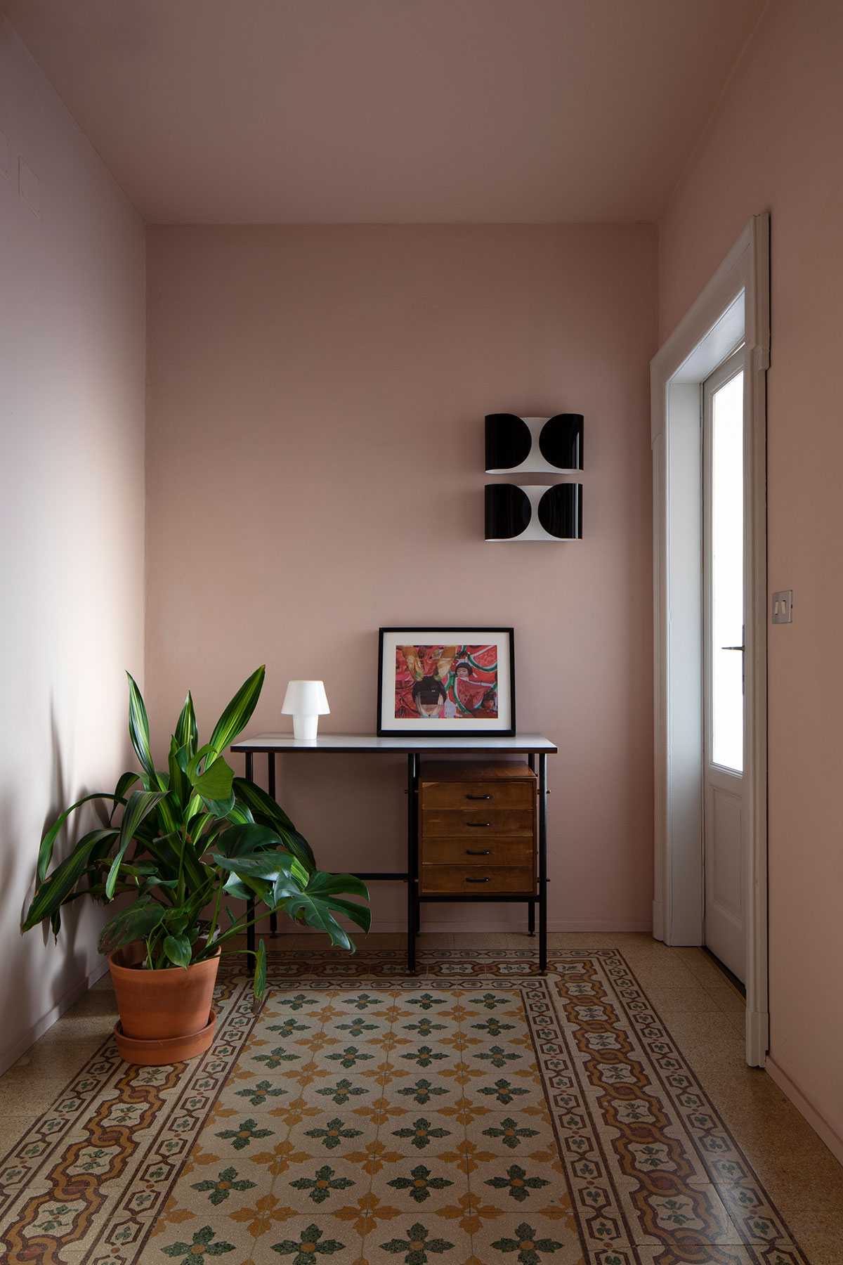 米兰百年公寓的复古与现代交融-1