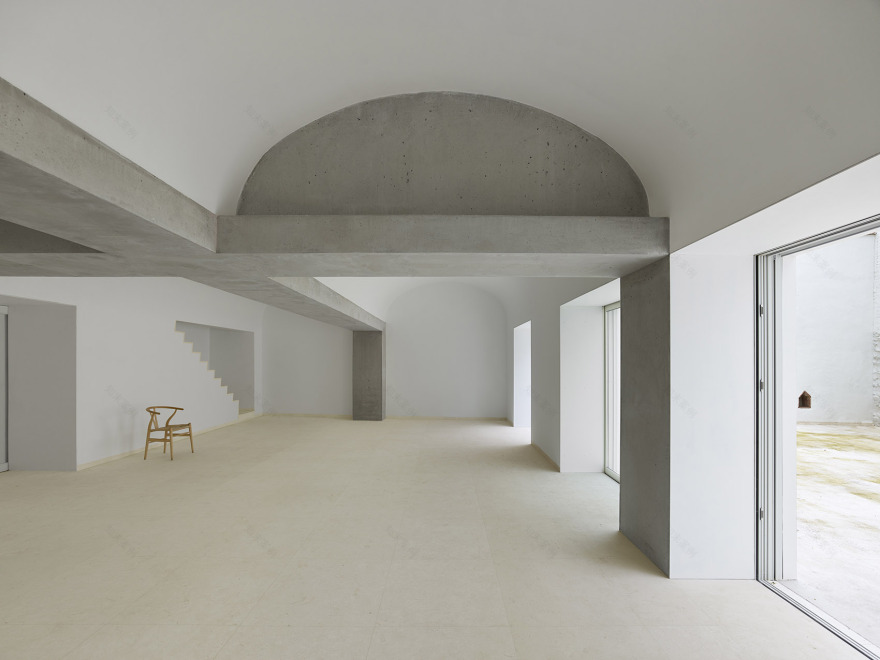 九拱住宅丨西班牙巴达霍斯丨José María Sánchez García-3