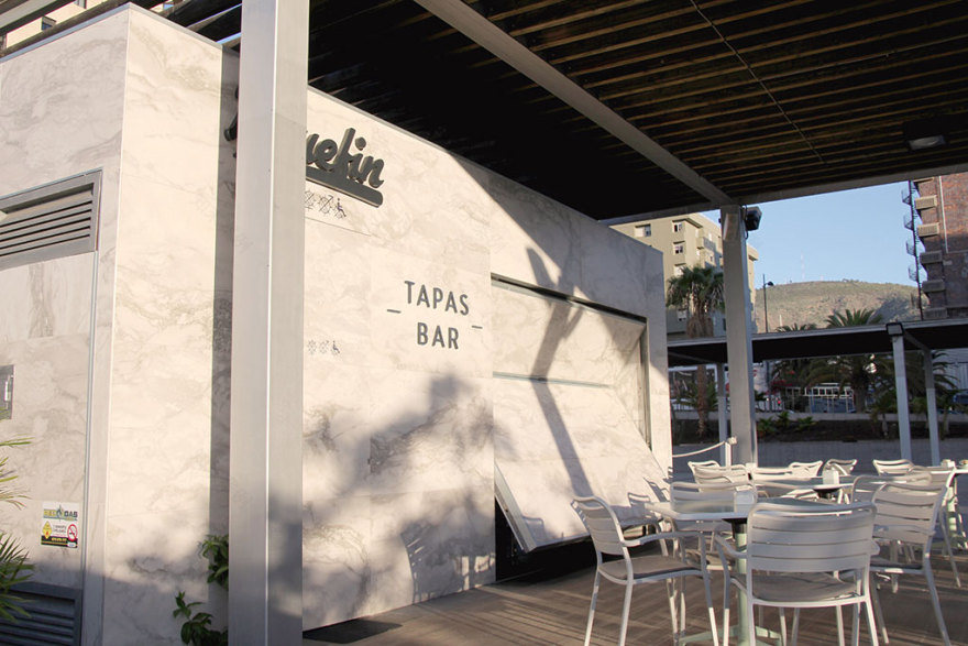 Bluefin Plaza Tapas Bar 公共空间商业利用设计-7