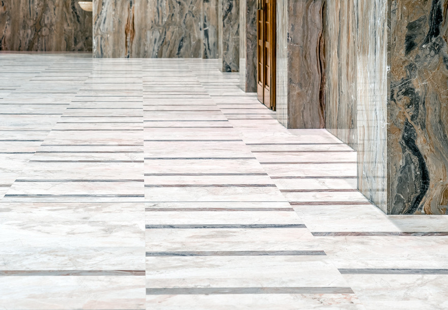 融合传统与创新的 Sedrina 教堂改造-16