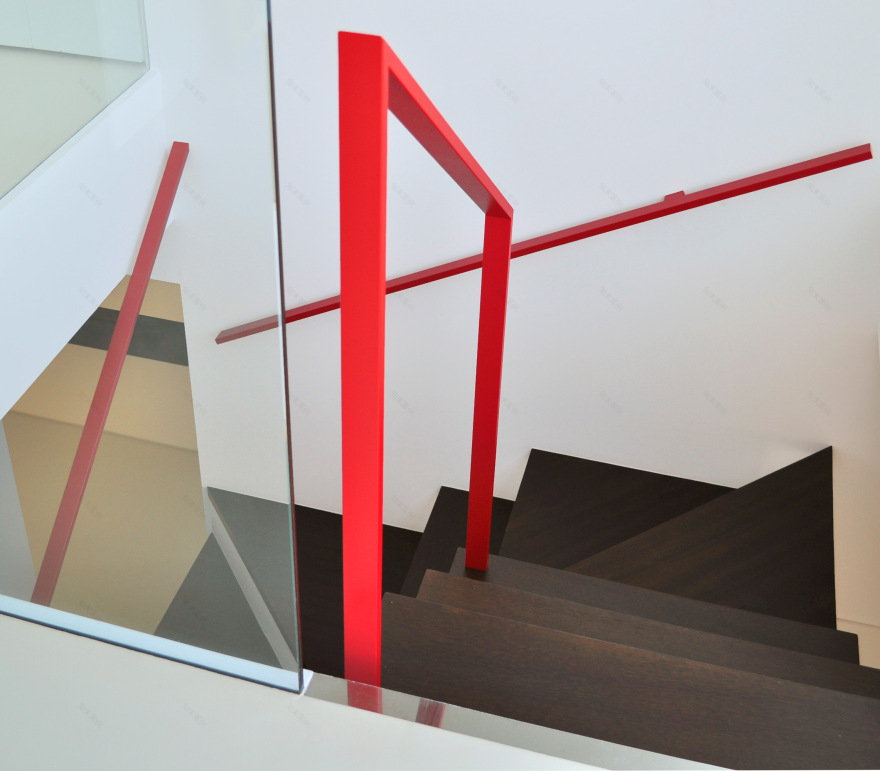 地中海风格的双层公寓设计-12