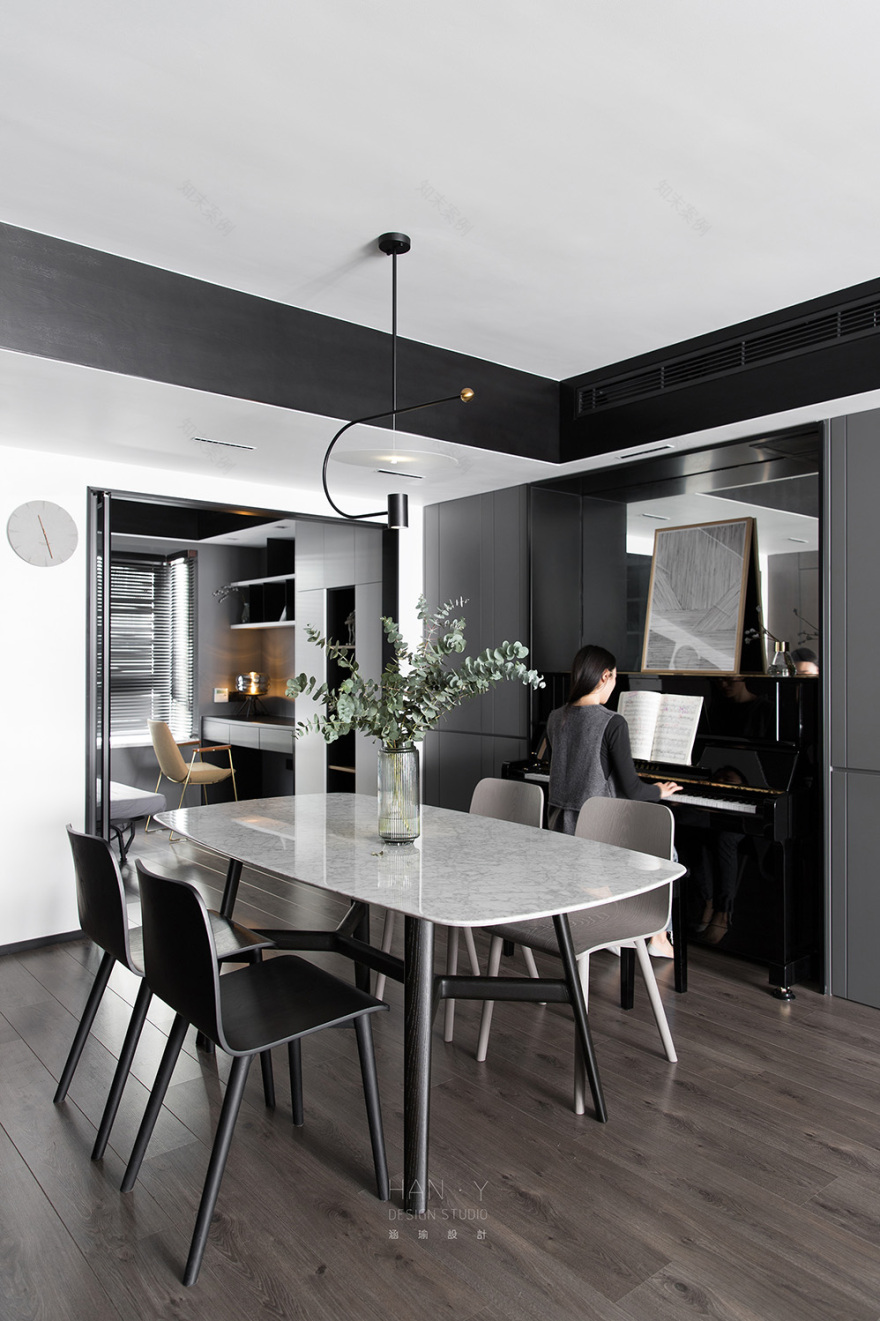 《无界》黑钢木 Glass-32