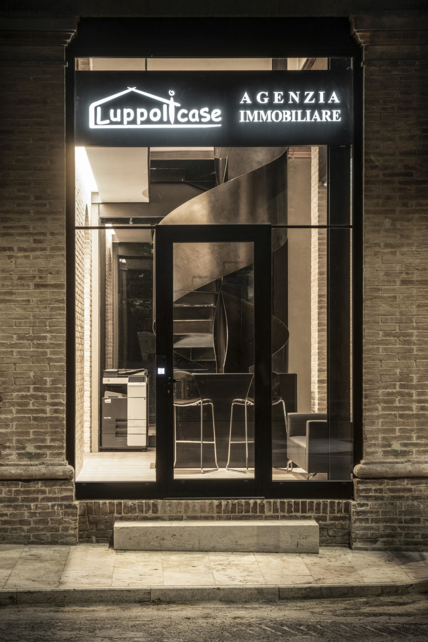 修复历史建筑,焕发新生的 Casotto del Dazio 别墅室内设计-29