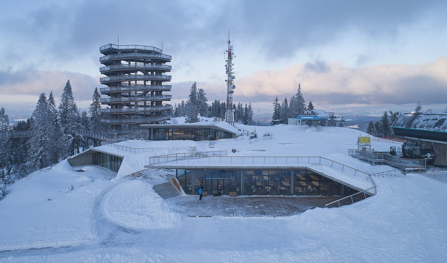 Bachledka山顶多功能设施，斯洛伐克/无障碍的雪地设施-84