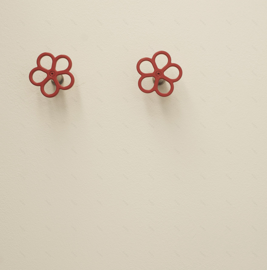 黑白碰撞的简约海景公寓-22