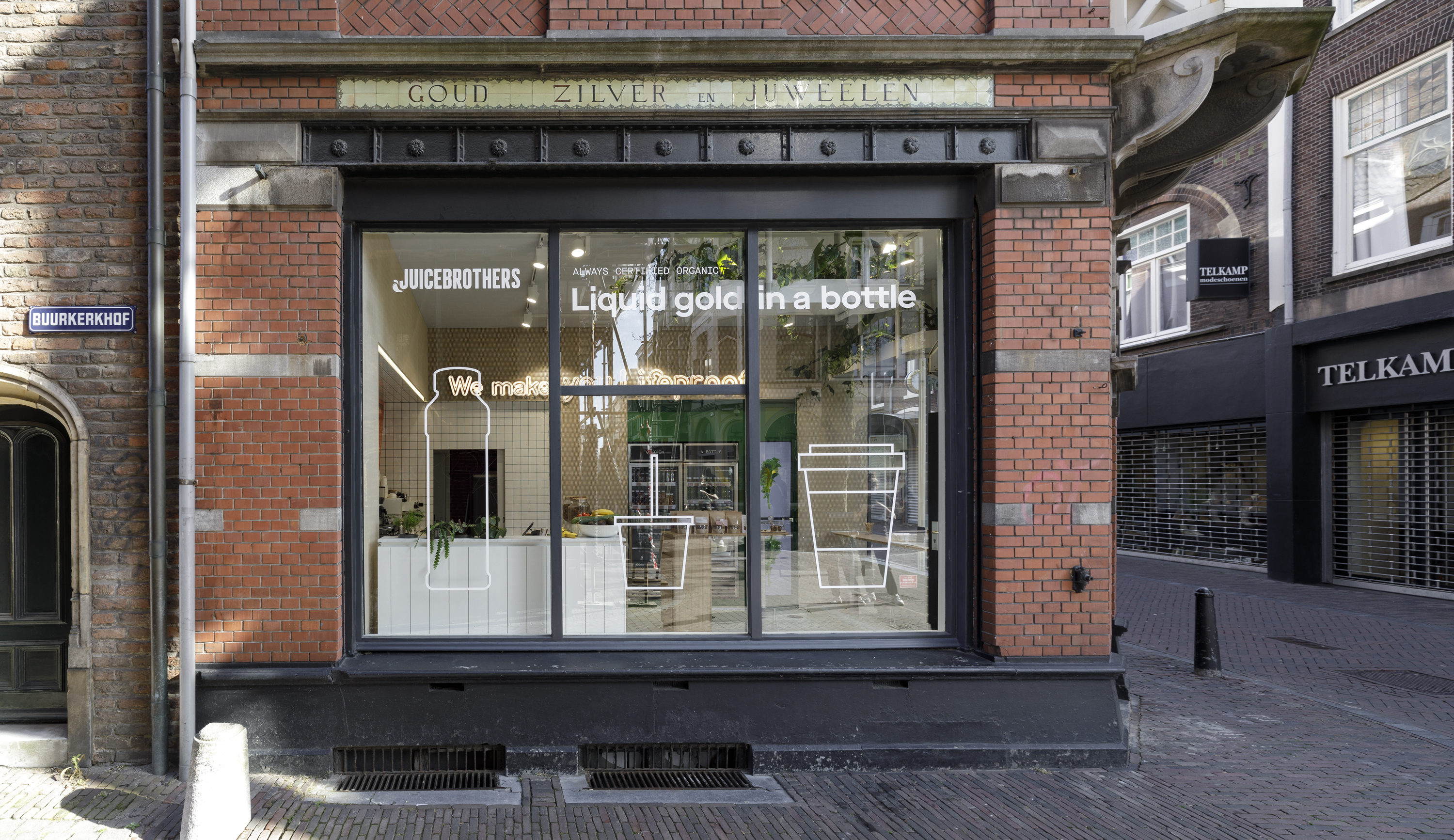 Juicebrothers Utrecht 店设计丨荷兰乌得勒支丨Ninetynine-5