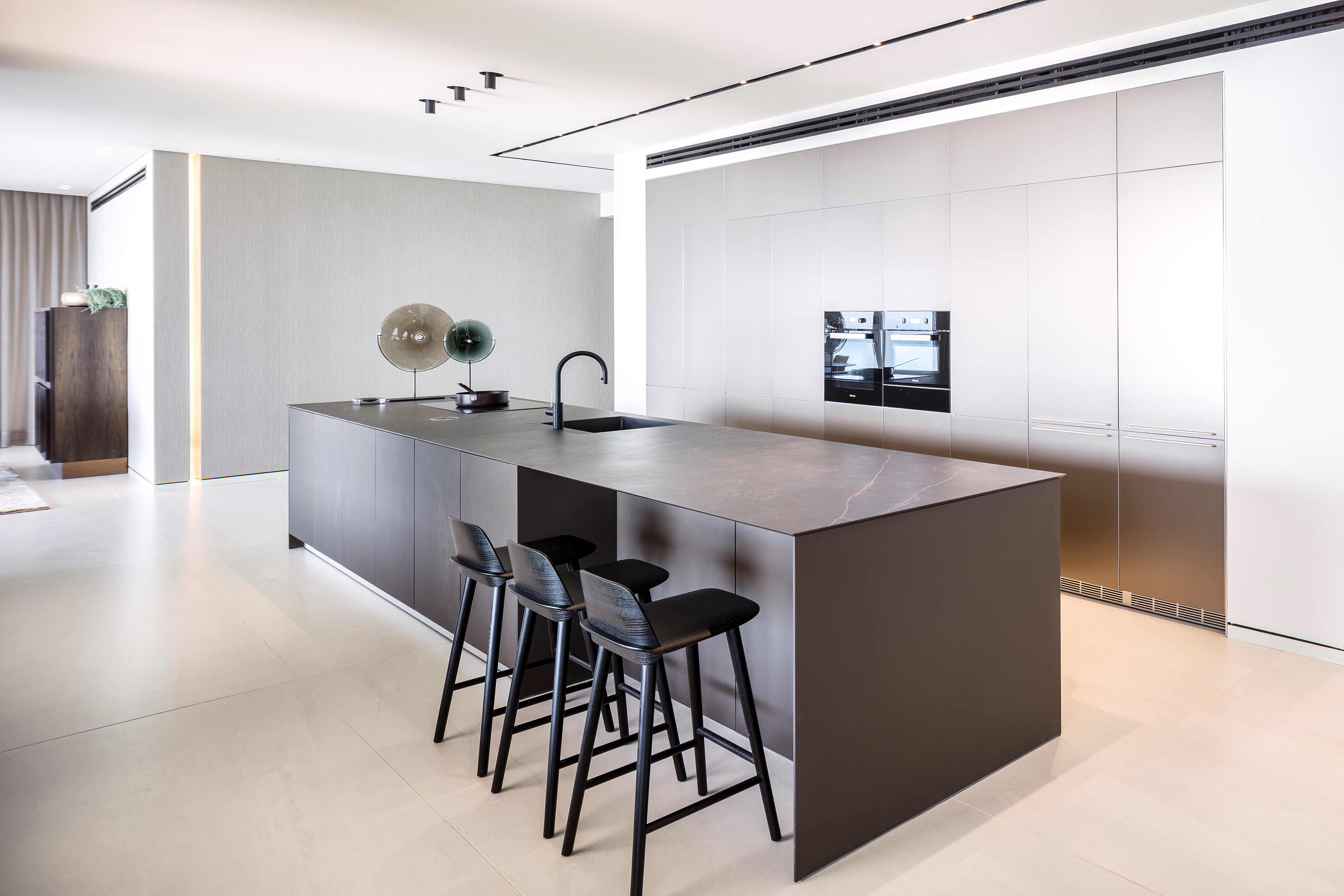 巴黎世家风尚的海景别墅设计-2