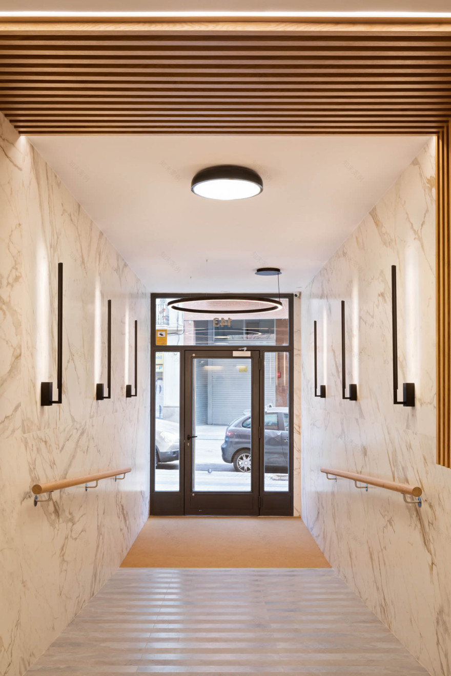 60 年代建筑入口空间翻新-8