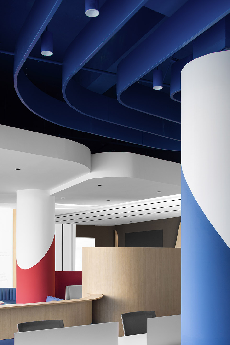 智见未来办公空间，长沙/以颜色搭配与体块变化为表现气质的设计手段-55