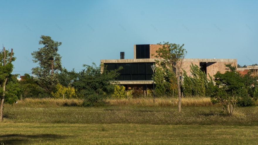 自然与生活共融的别墅设计-48