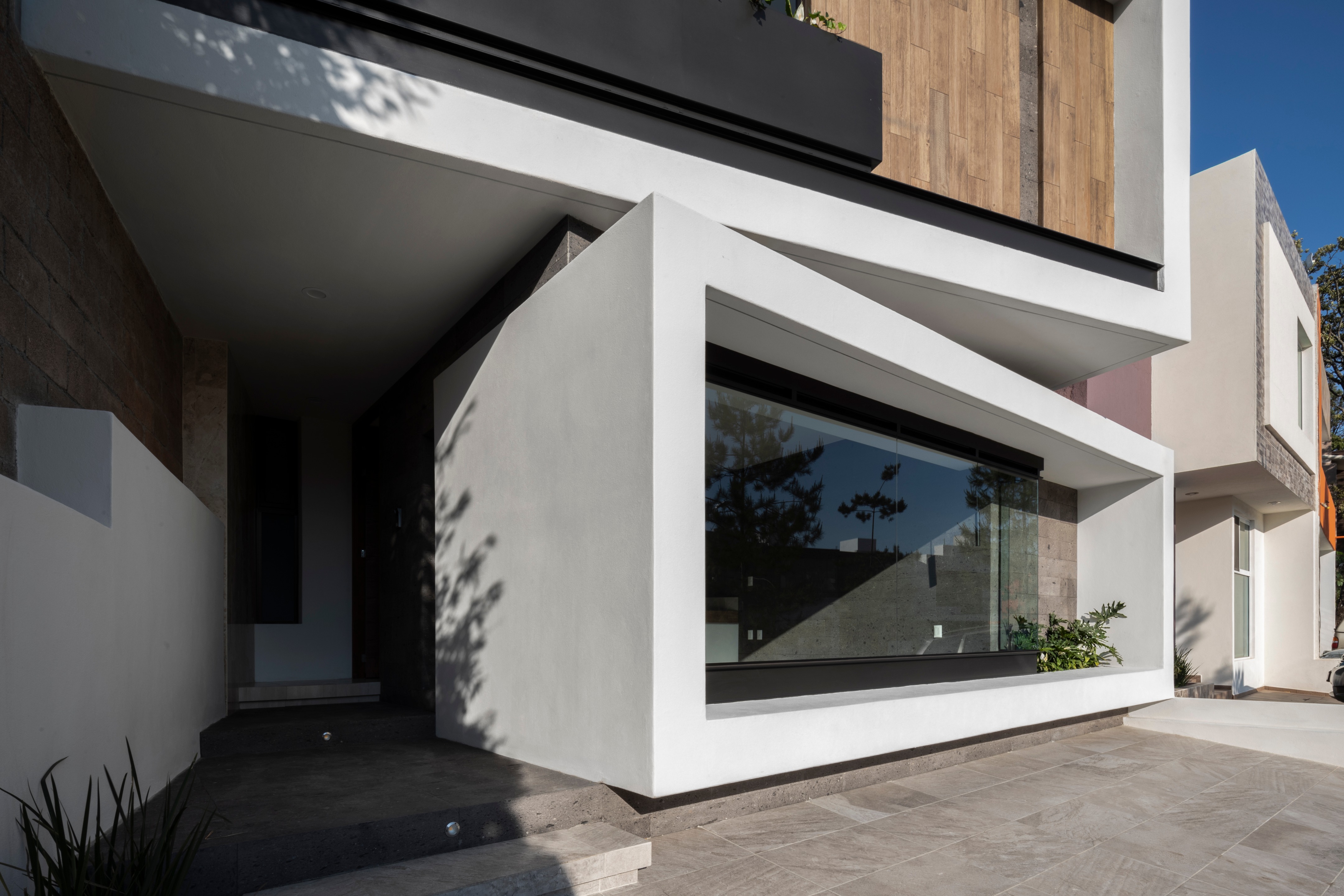 悬浮之居,重力与光的艺术品-5