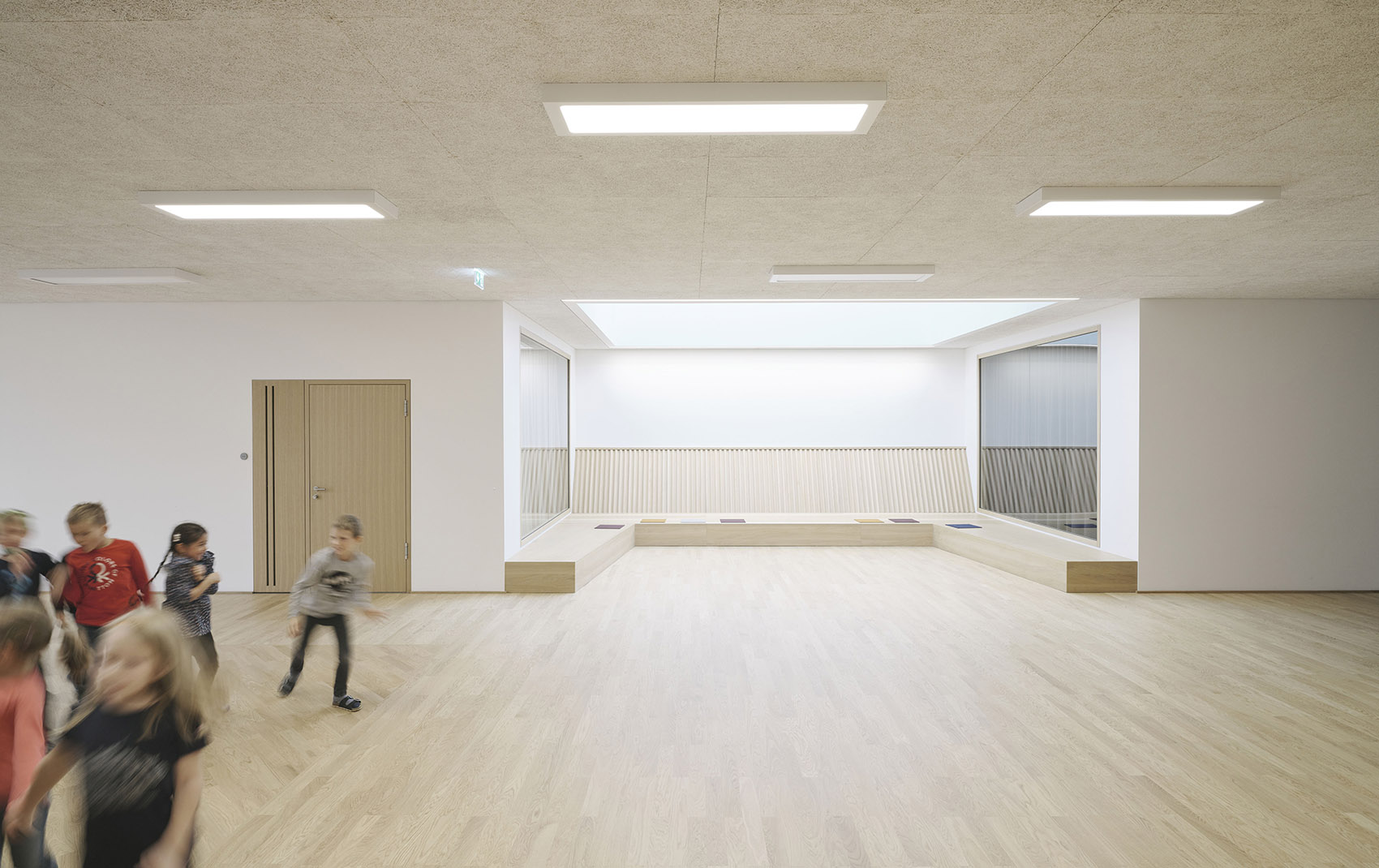 Bütze Wolfurt小学，奥地利/连接新旧建筑，创造统一连续的校园空间-85
