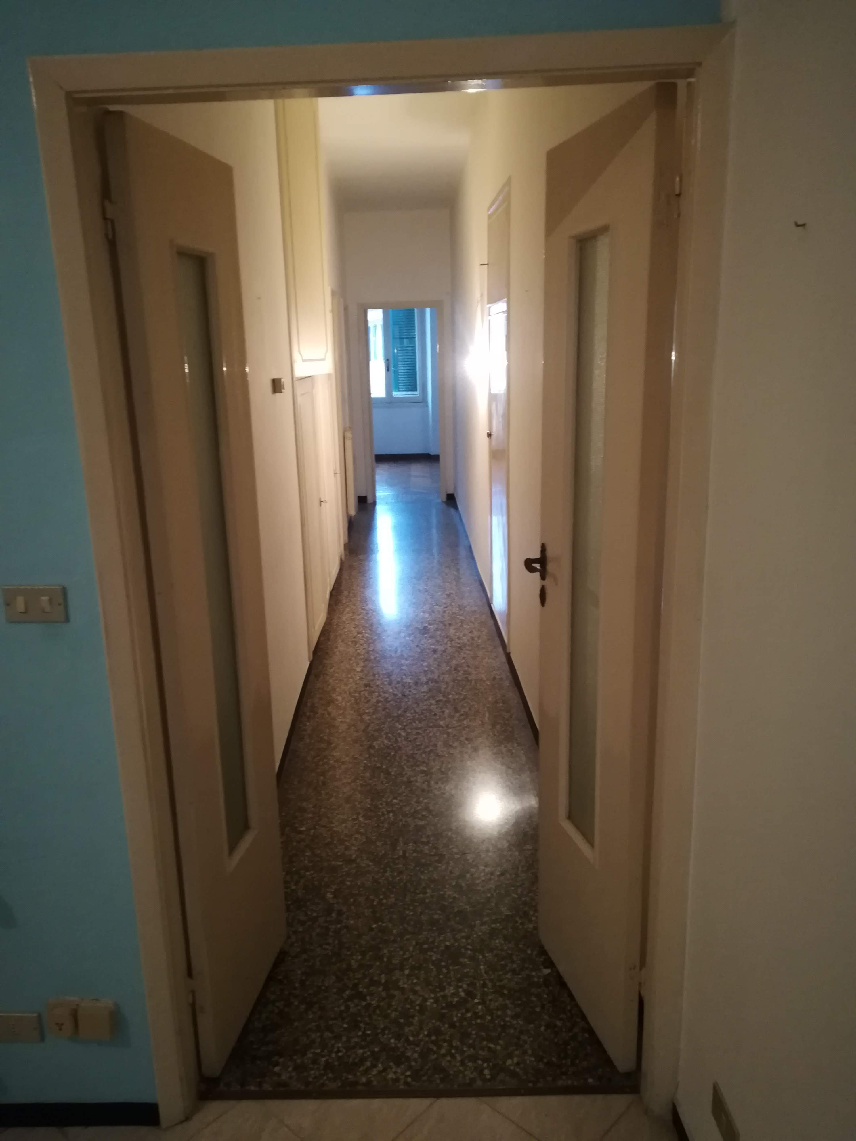 光影交错，情感共鸣 | Rapallo 历史中心公寓设计-31