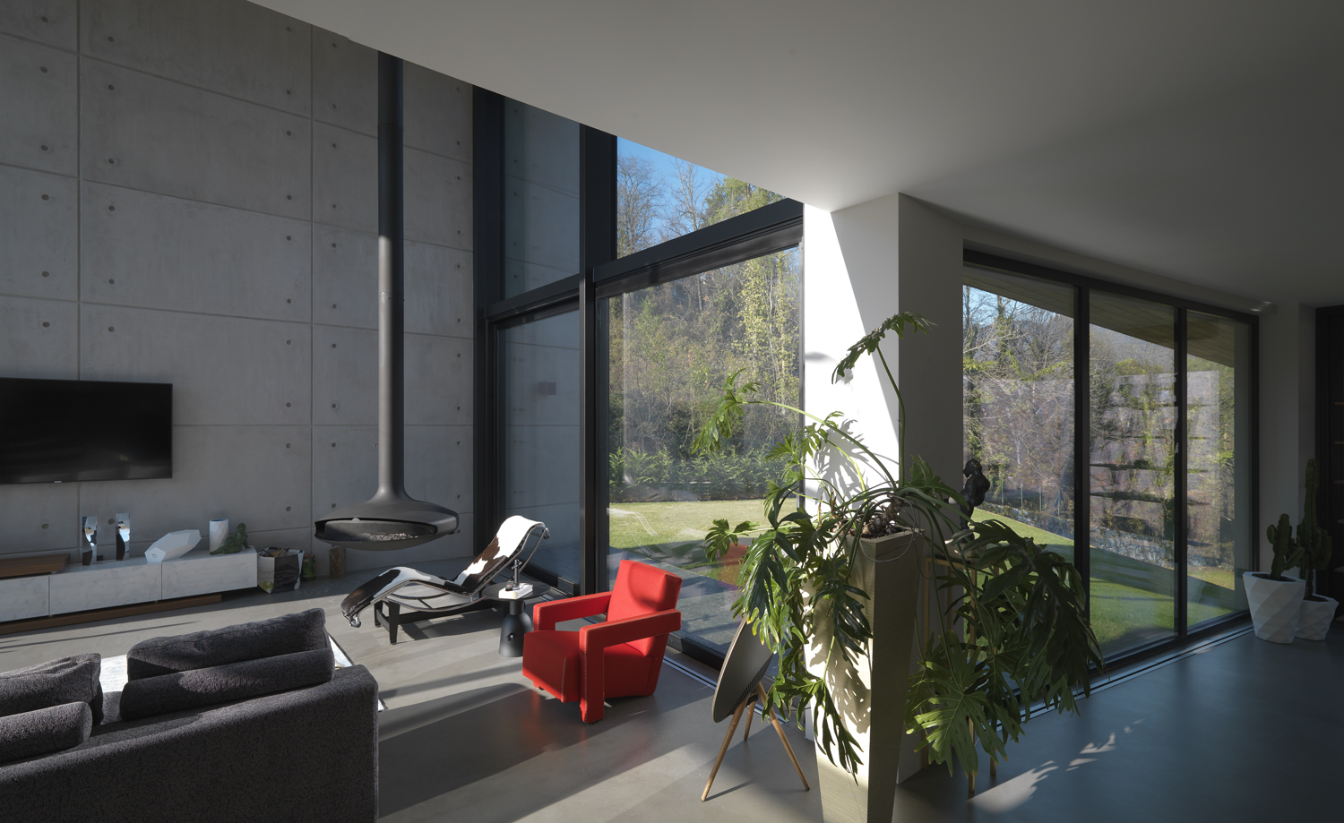 悬浮森林中的透明别墅-44