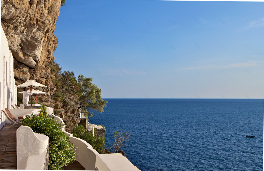 阿马尔菲海岸的现代白色酒店设计-15