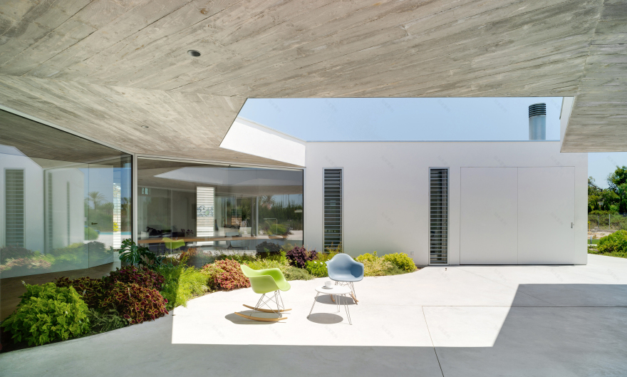 融合传统与现代的“阴与阳”别墅设计-8