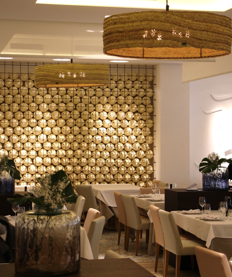 地中海风情融入酒店设计,打造温馨家园-33