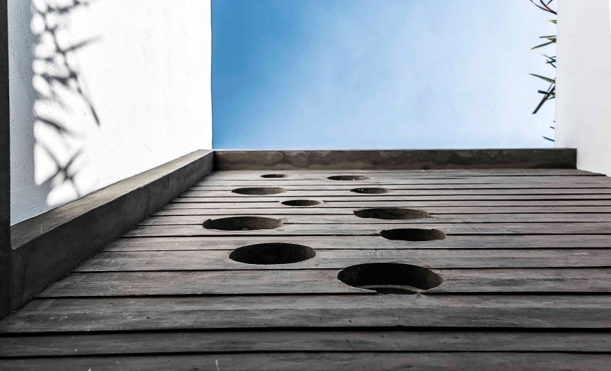 重塑 80 年代建筑,打造现代宜居别墅-3