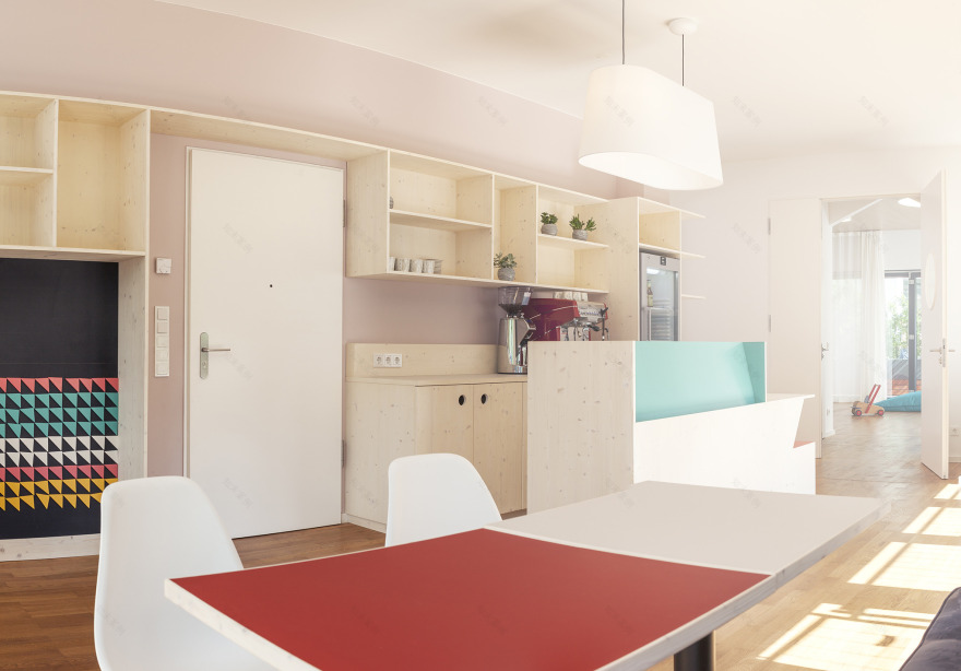 柏林中心家庭友好型联合办公空间-9