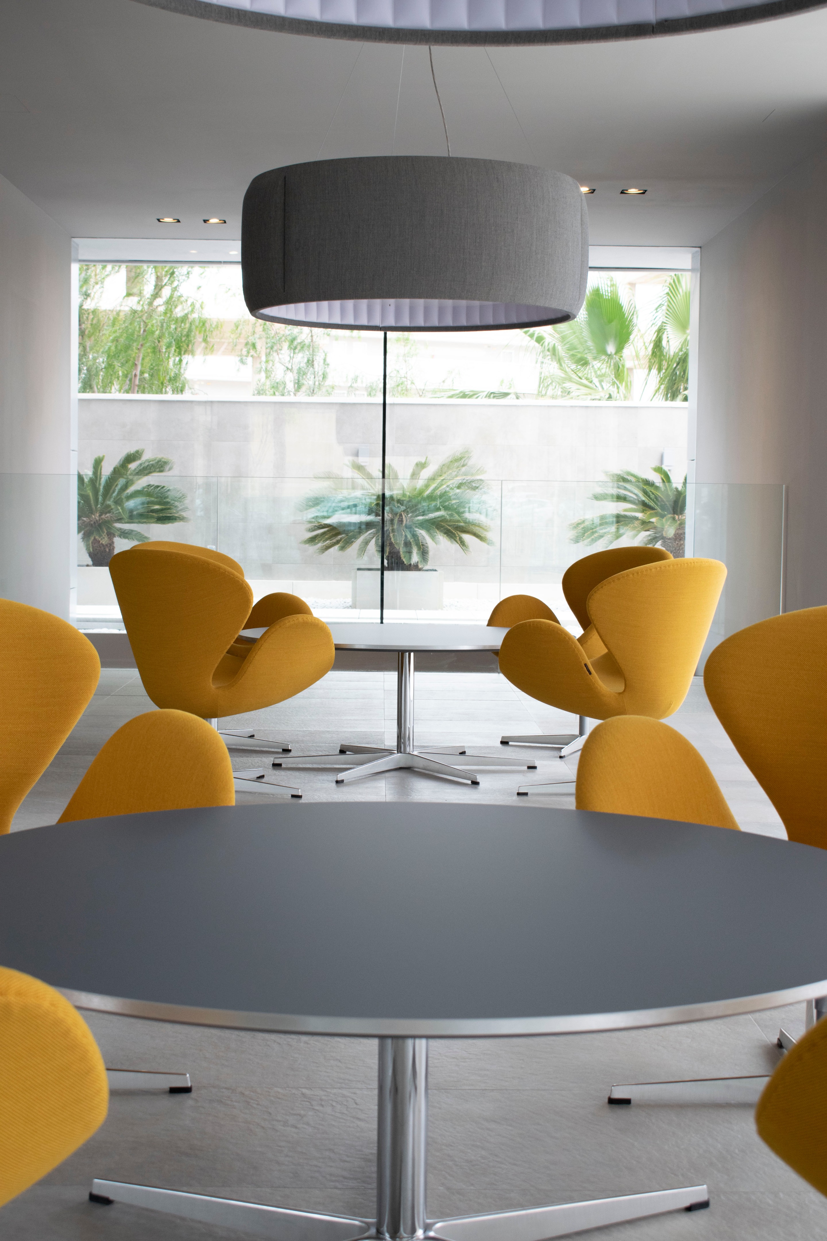 西班牙 Somium 总部,Monica Armani 打造优雅舒适空间-1