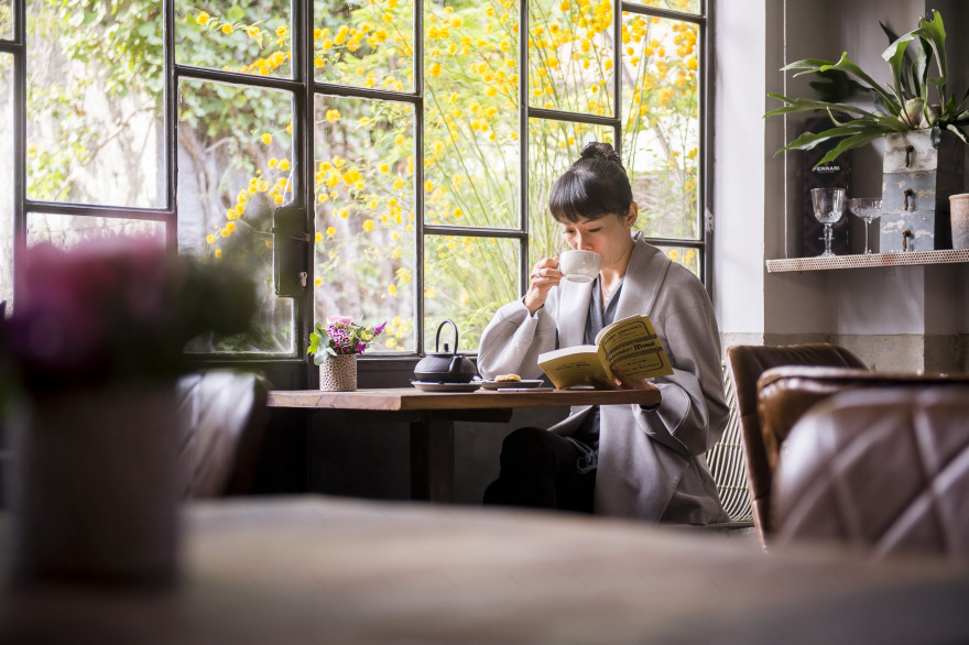 《花之子》餐厅,工业风与自然共融的设计佳作-3