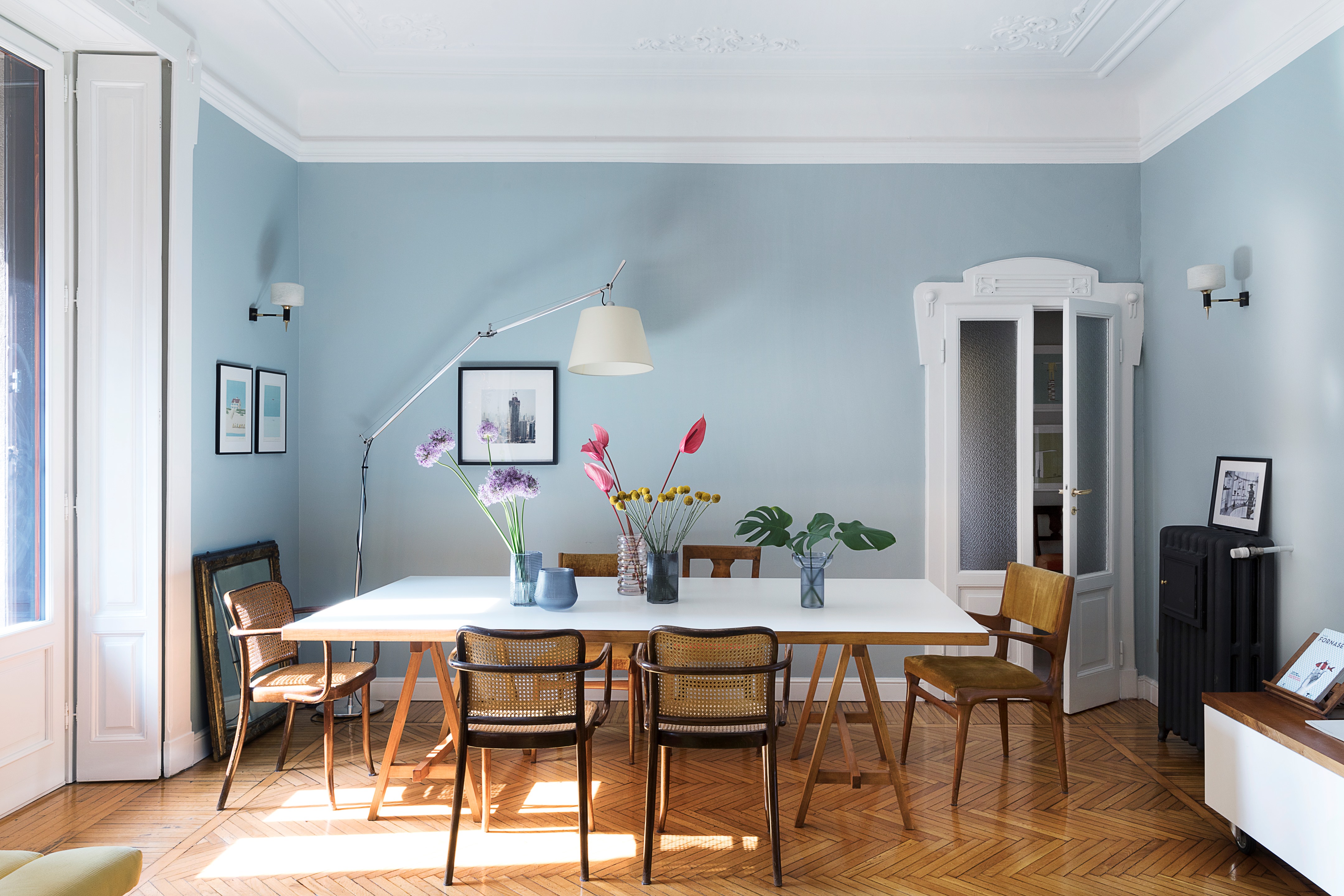 色彩翻转的复古公寓-5