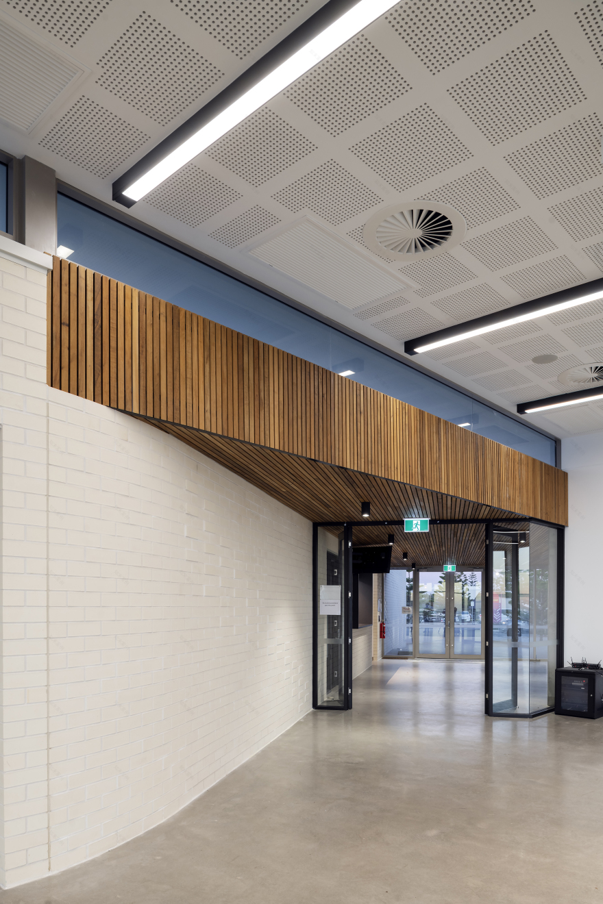 斯卡伯勒海滩服务与冲浪俱乐部-19