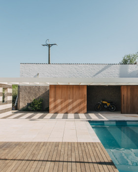 Sant Mori Pergola · 别墅建筑中的遮阳与共生