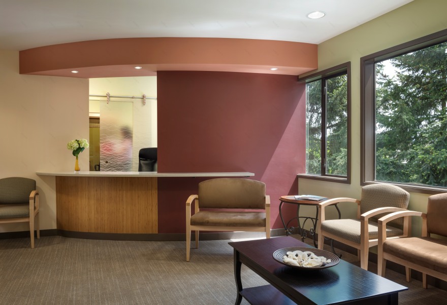 Creekside Sleep Center | 自然灵感融入医疗空间-2