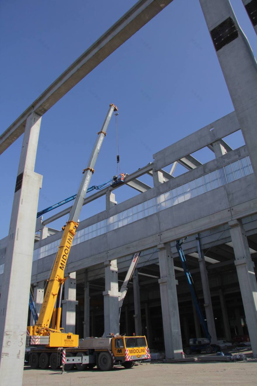 意大利钢铁工厂的现代化改造-20