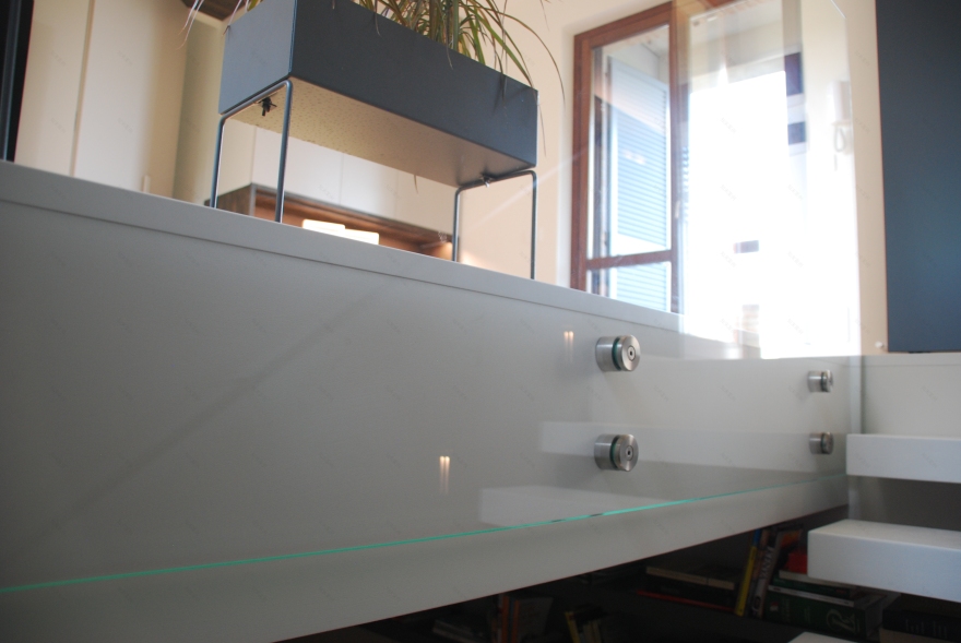 定制楼梯串联双层空间,木铁交融呈现和谐居室-6