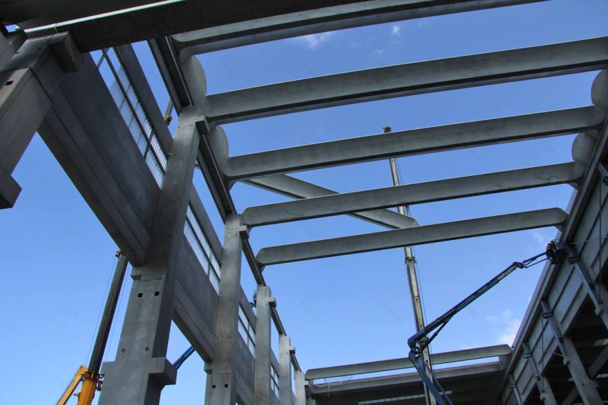 意大利钢铁工厂的现代化改造-32