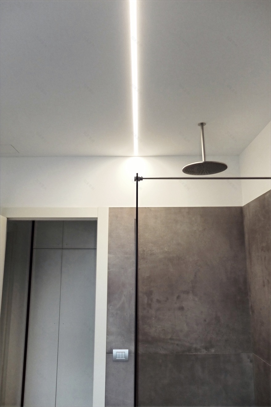 翻新中的艺术 | 沐浴在历史名作中的住宅-10