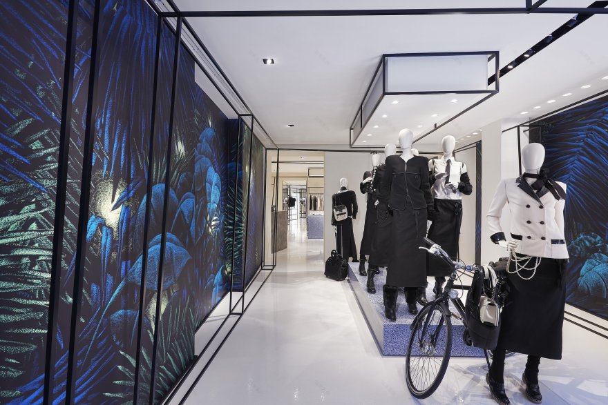 香奈儿罗马临时精品店-1