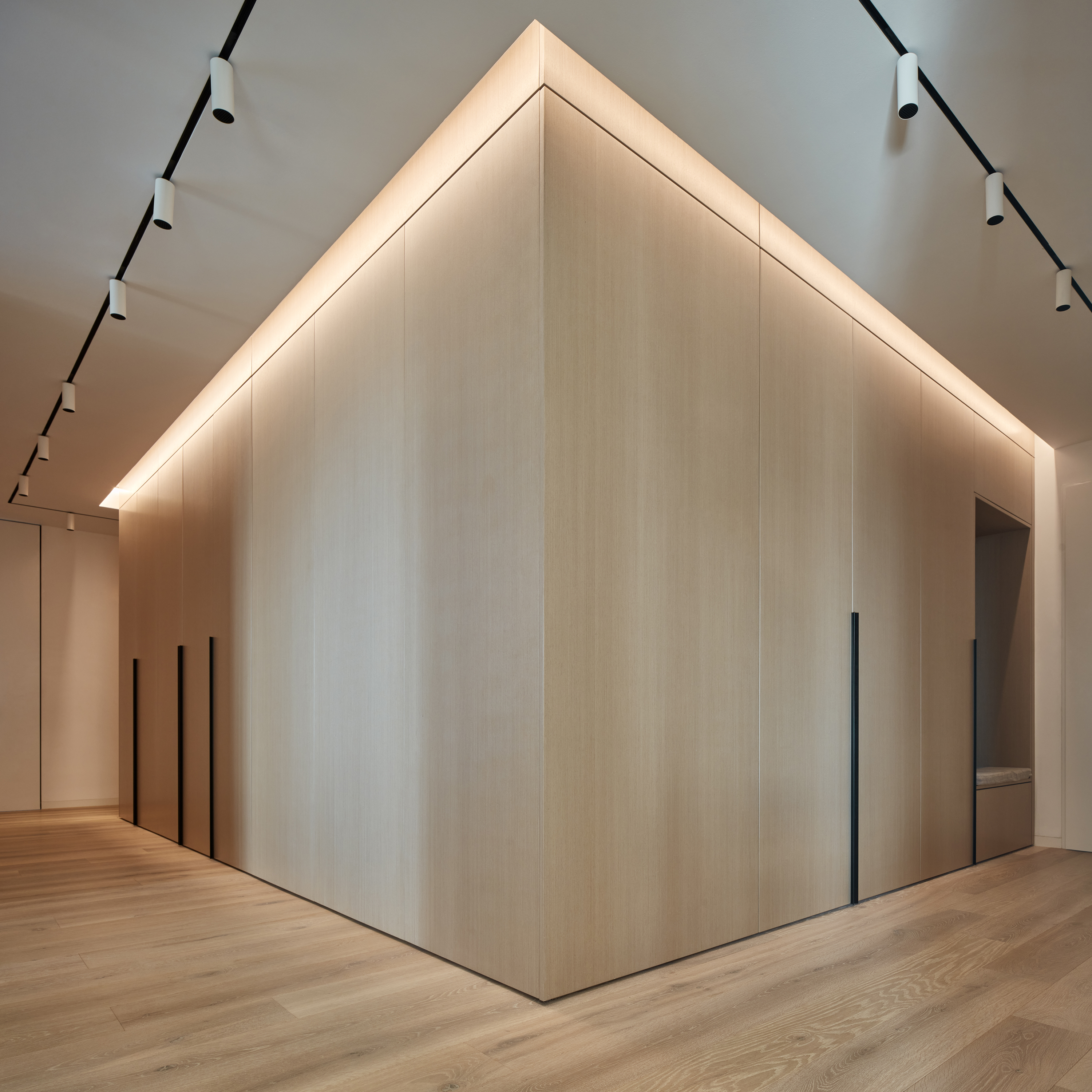 布拉格绿墙公寓丨意大利布拉丨A69-19