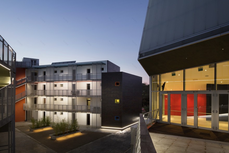 多功能综合体和·索奇尼-27