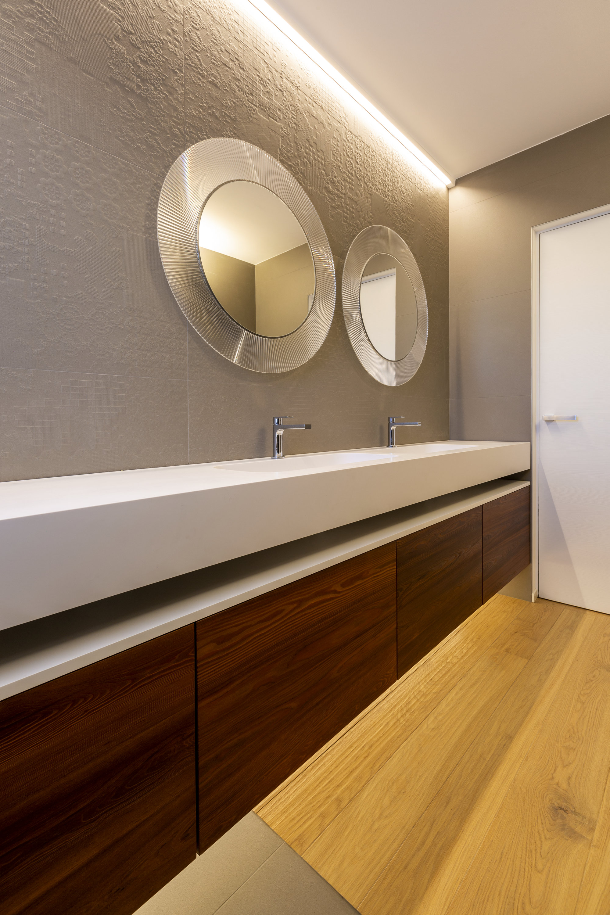 意大利 Gradisca d'Isonzo 大广场公寓室内设计-19