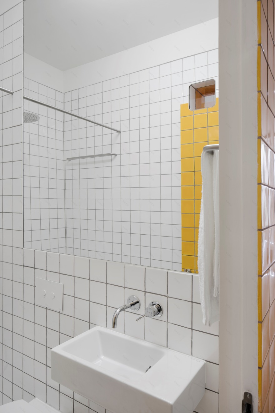 融合传统与当代的葡萄牙海滨别墅改造-22