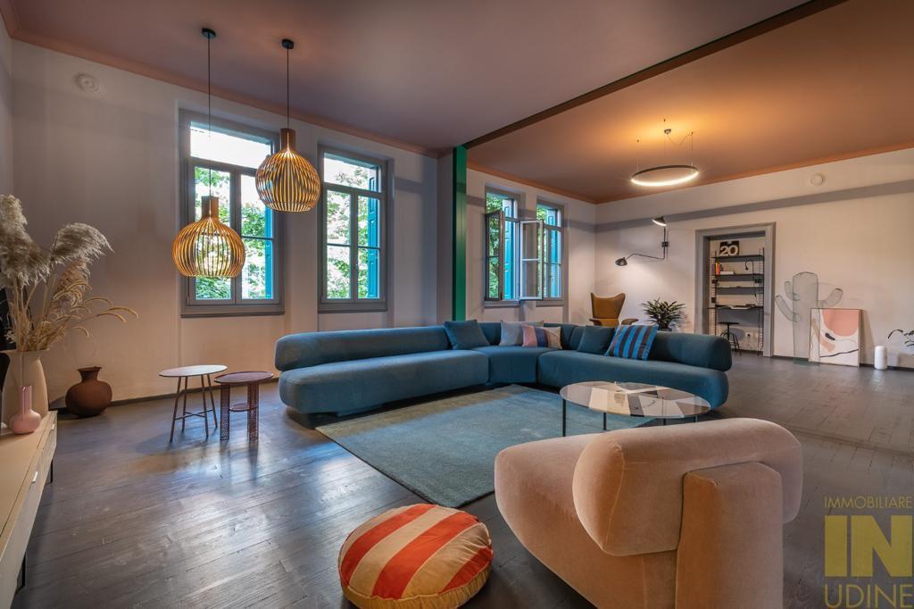 意大利乌迪内历史中心住宅改造，保守与现代的完美融合-17