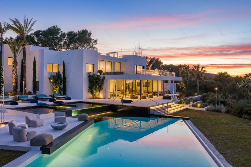 地中海风情别墅,自然与艺术的完美融合-1