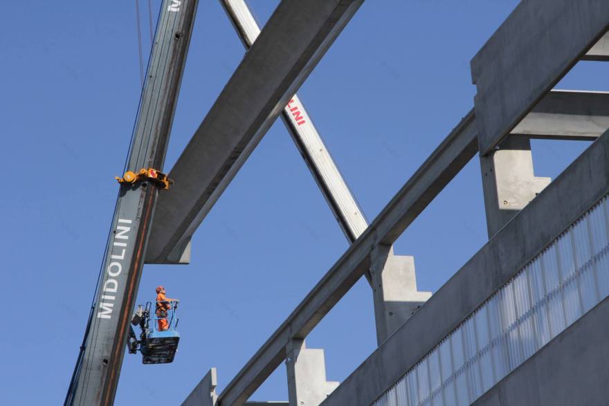 意大利钢铁工厂的现代化改造-6