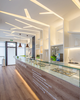 自然之冰，温暖之木 | ByNice Gelateria Fabriano