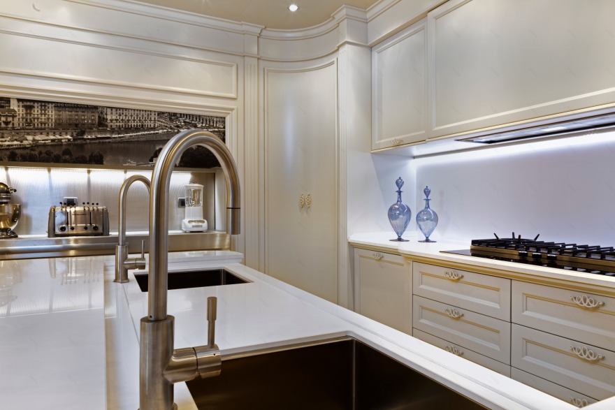 定制现代风格厨房,展现都灵城市魅力-3