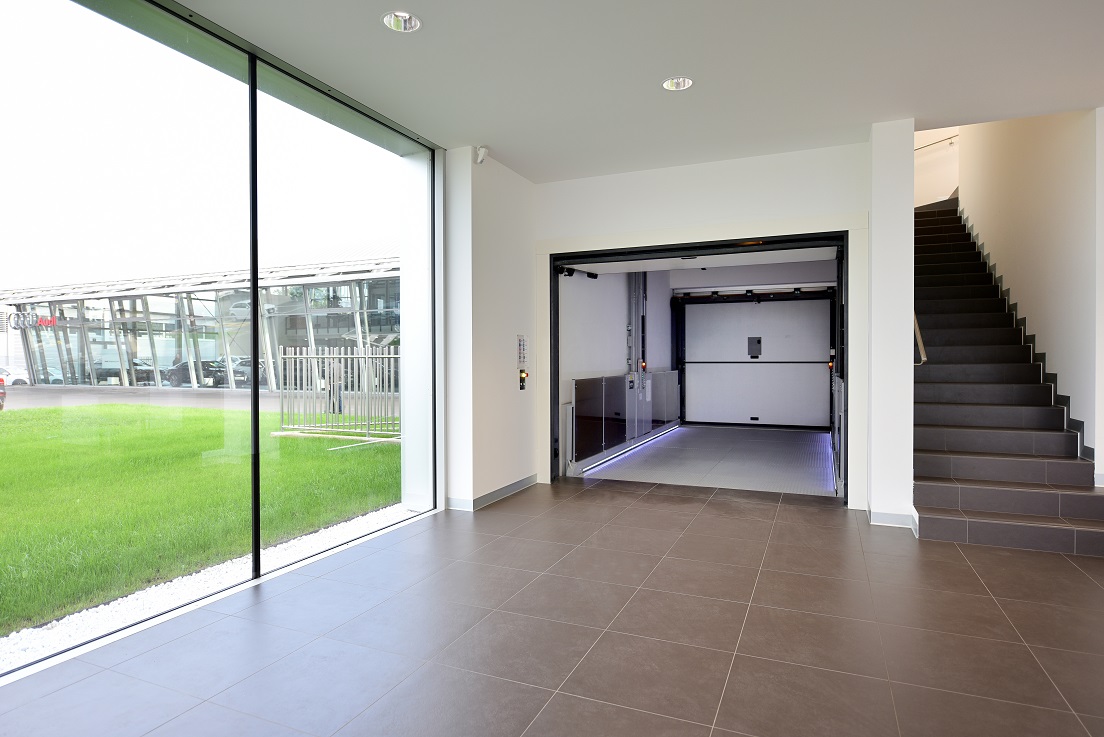 意大利奥迪经销商的完美停车解决方案-6