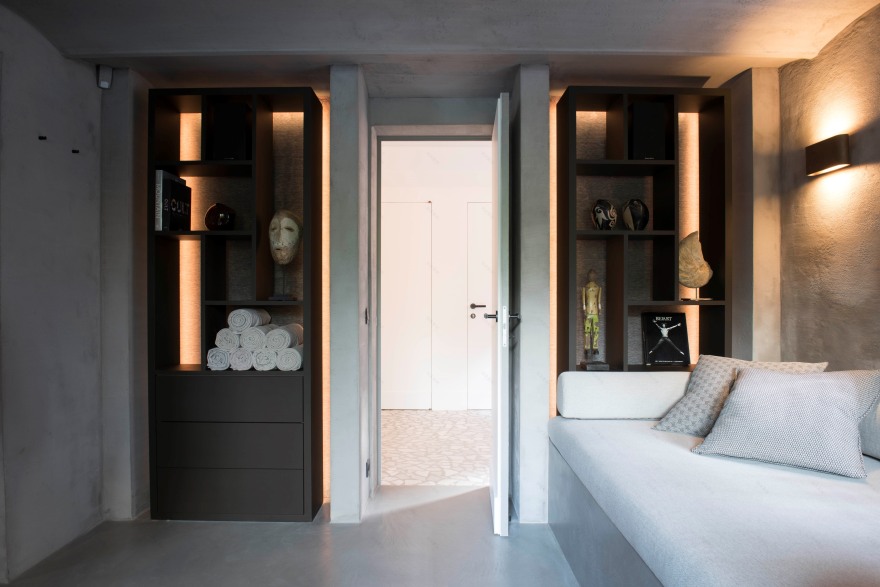 比利时安特卫普“现代洞穴”别墅室内设计-37