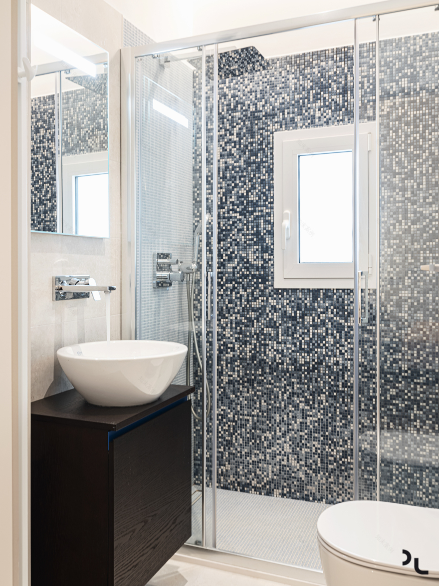 巴里城市气息 | 90 平米旧公寓的现代重生-40