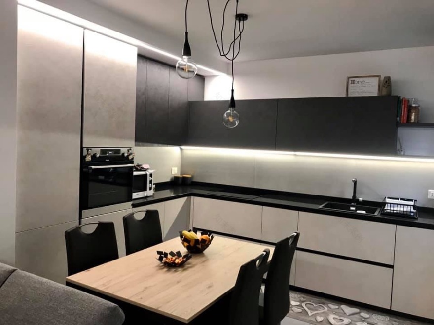 传统公寓的现代翻新-1